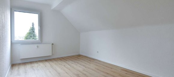 12-salle Bâtiment à Solingen, Germany No. 112373 56