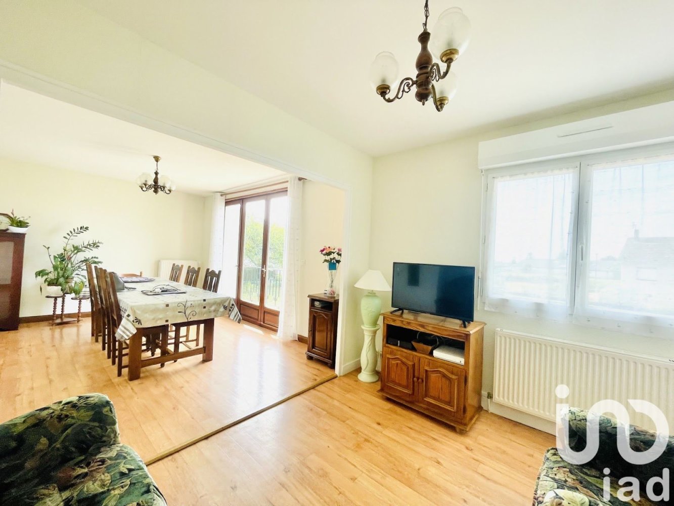 3 chambres Maison à Le Blanc, France No. 250832