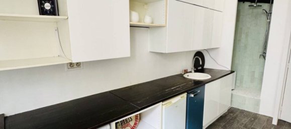 Studio in Paris, France, Nr. 281085 2