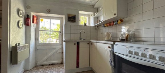 2 bedrooms House in Avoise, France No. 286992 5