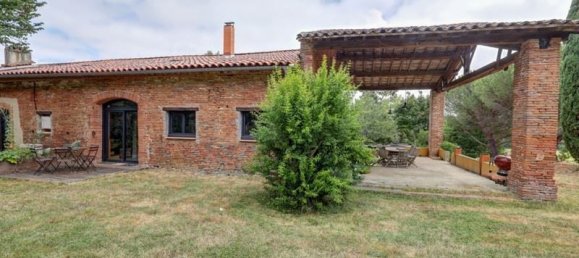 5 bedrooms House in Haute-Garonne, France No. 290689 4