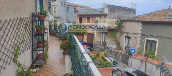 4 bedrooms Apartment in Aci Catena, Italy No. 44463 18