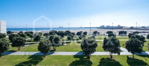 4 غرف نوم شقة في Matosinhos, Portugal رقم 125657 2