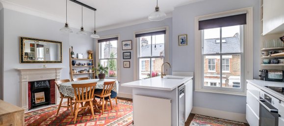 2 bedrooms Maisonette in London, United Kingdom No. 14061 14