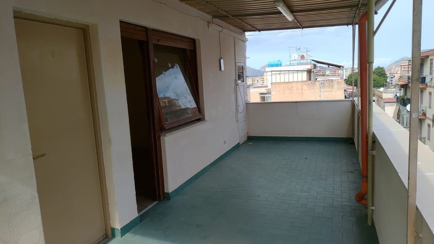 4-Zimmer Doppelhaus in Palermo, Italy, Nr. 217772