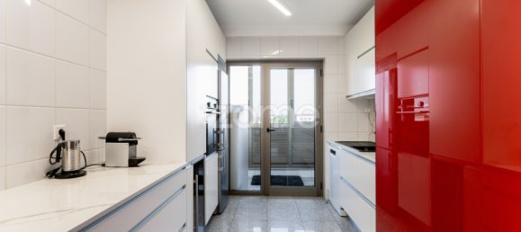 Apartamento de 3 dormitorios en Porto, Portugal No. 277151 4
