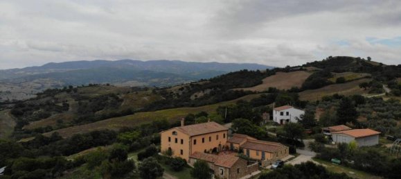 15 rooms House in Campagnatico, Italy No. 25990 50