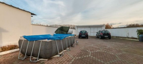 7 rooms Villa in San Benigno Canavese, Italy No. 260681 4