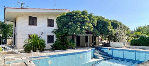 11 Schlafzimmer Villa in Noicattaro, Italy, Nr. 336731 13