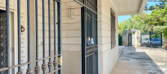 11 Schlafzimmer Villa in Noicattaro, Italy, Nr. 336731 36