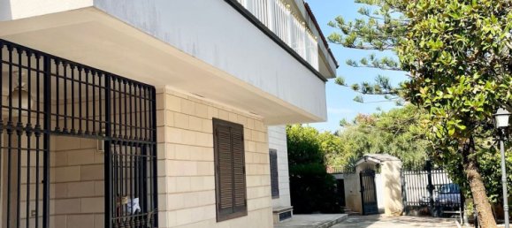 11 Schlafzimmer Villa in Noicattaro, Italy, Nr. 336731 32