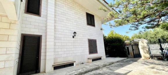 11 Schlafzimmer Villa in Noicattaro, Italy, Nr. 336731 33