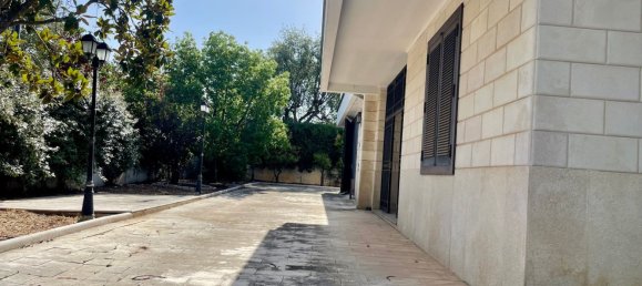 11 Schlafzimmer Villa in Noicattaro, Italy, Nr. 336731 35