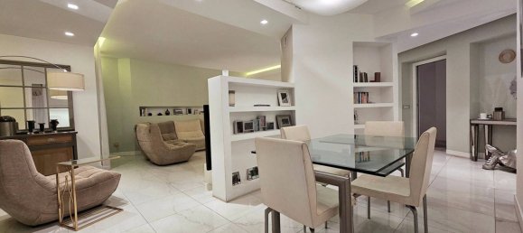 Квартира с 3 спальнями в Рим, Италия № 48552 48