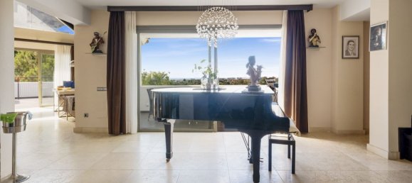 3 bedrooms Penthouse in Malaga, Spain No. 100887 9