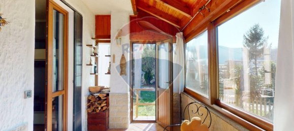 1 Schlafzimmer Villa in Masone, Italy, Nr. 57982 2