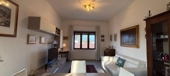 2 rooms Apartment in San Martino in Strada, Italy No. 26772 8