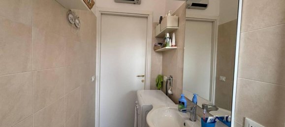 2 rooms Apartment in San Martino in Strada, Italy No. 26772 27