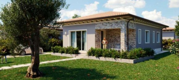 5 rooms Villa in Pietrasanta, Italy No. 192921 2