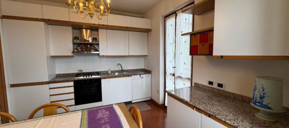 4-Zimmer Doppelhaus in Clusone, Italy, Nr. 287625 8