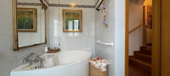 4-Zimmer Doppelhaus in Clusone, Italy, Nr. 287625 16