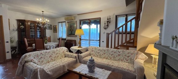 4-Zimmer Doppelhaus in Clusone, Italy, Nr. 287625 4