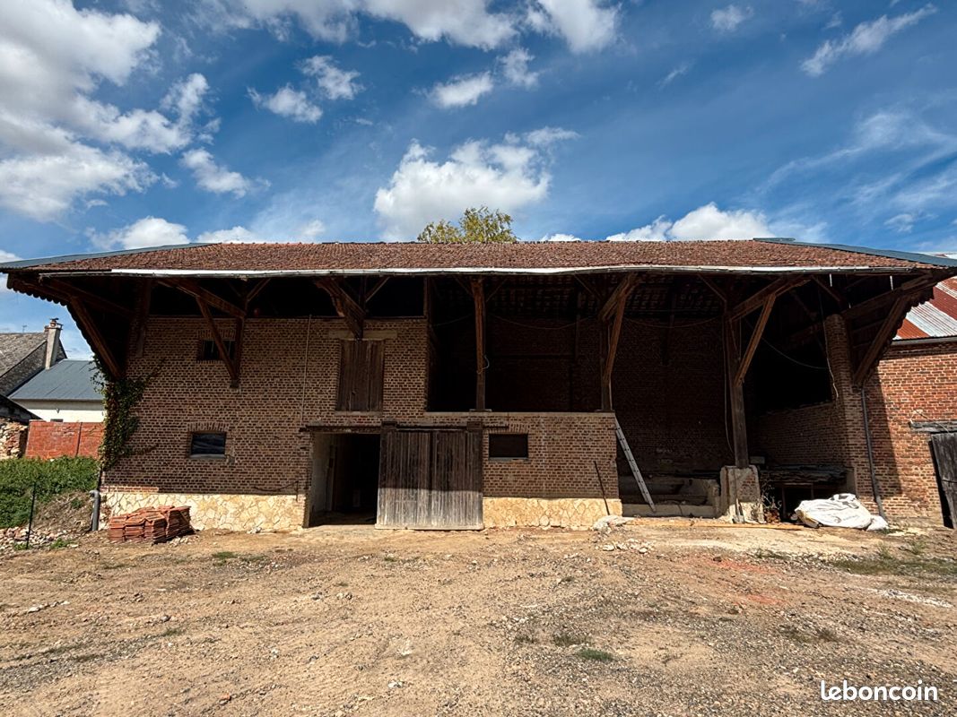 3 rooms Building in Aisne, France No. 331405