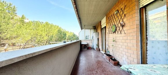 4 rooms Apartment in Rome, Italy No. 26899 11