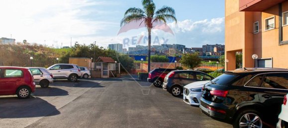 Apartamento de 3 dormitorios en Catania, Italy No. 356170 2