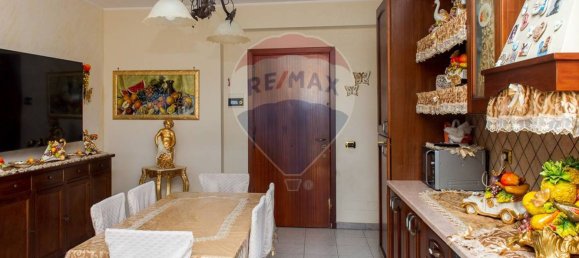 Apartamento de 3 dormitorios en Catania, Italy No. 356170 9