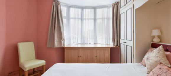 3 bedrooms Bungalow in Hounslow, United Kingdom No. 12353 15