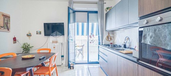 2 chambres Appartement à Bari, Italy No. 334516 10