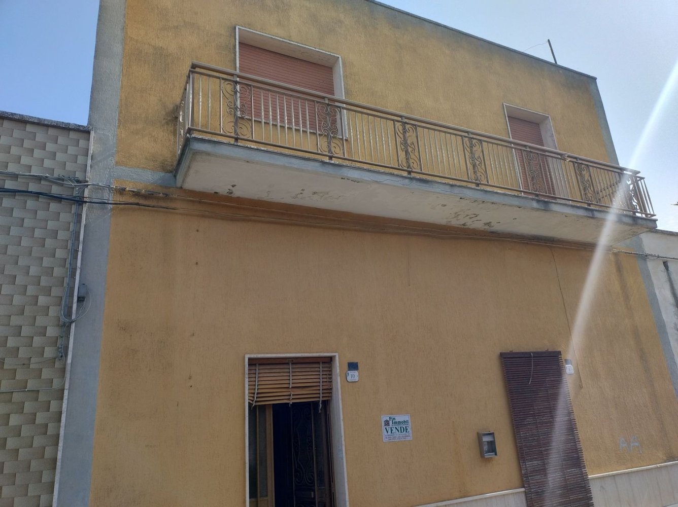 11 rooms Villa in Guagnano, Italy No. 150595