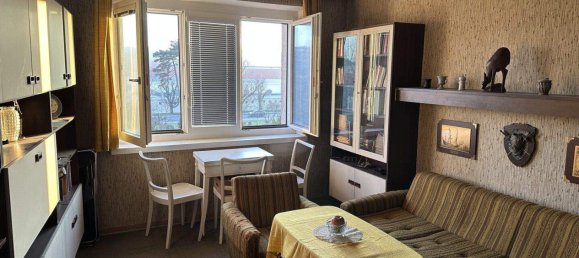 2 rooms Apartment in Penzing, Austria No. 33668 17