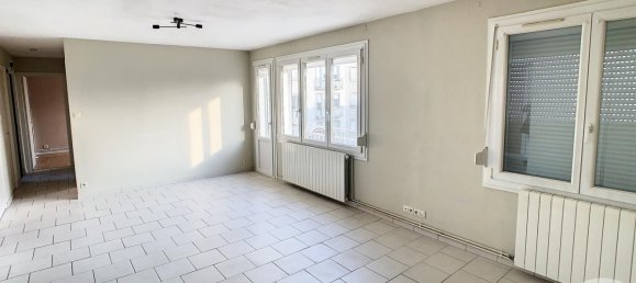 Apartamento de 3 dormitorios en Tomblaine, France No. 89537 3