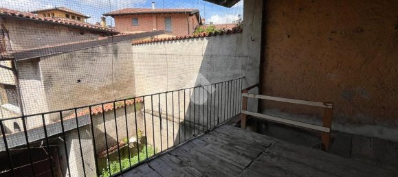 Дом с 4 комнатами в Палаццоло суль Ольо, Италия № 2074 26