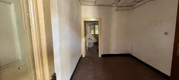 Дом с 4 комнатами в Палаццоло суль Ольо, Италия № 2074 22