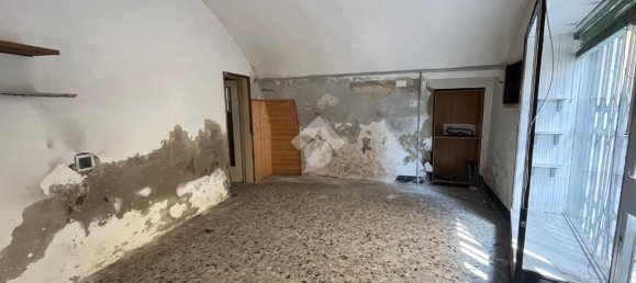 Дом с 4 комнатами в Палаццоло суль Ольо, Италия № 2074 24