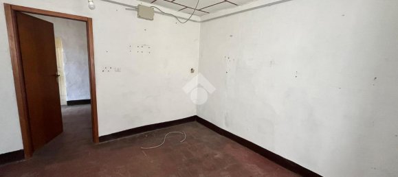 Дом с 4 комнатами в Палаццоло суль Ольо, Италия № 2074 21