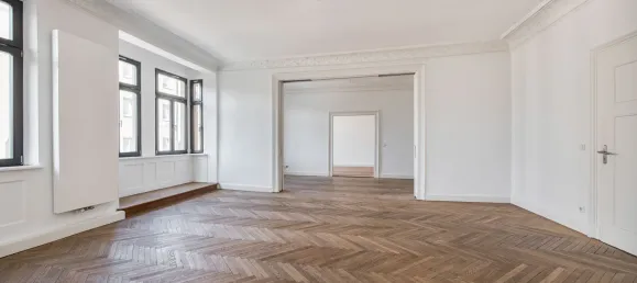 Квартира с 5 комнатами в Нюрнберг, Германия № 323078 2