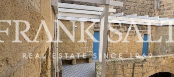 Granja de 8 dormitorios en Gharb, Malta No. 5991 14