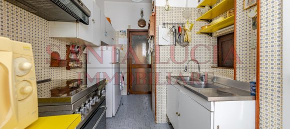 4 bedrooms Apartment in Milan, Italy No. 362664 7