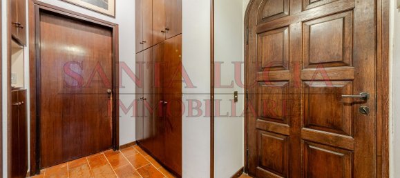 4 bedrooms Apartment in Milan, Italy No. 362664 14