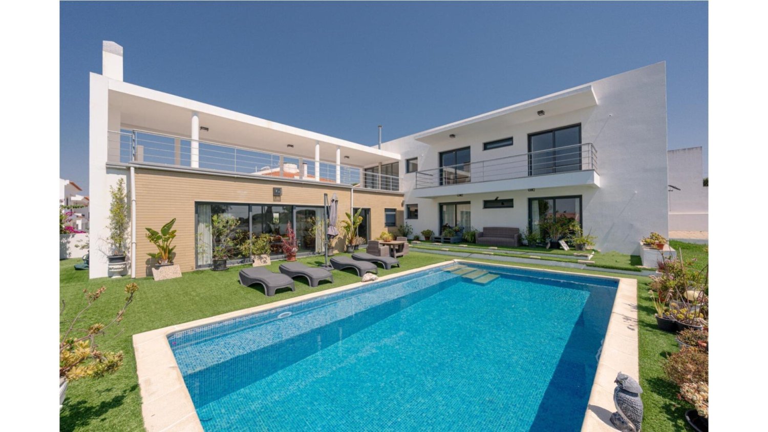 Villa de 3 dormitorios en Alcacer do Sal, Portugal No. 212566