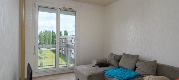 Apartamento de 2 dormitorios en Villers-Cotterets, France No. 91075 4