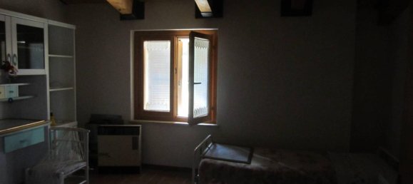 13-salle Villa à Foligno, Italy No. 150471 32