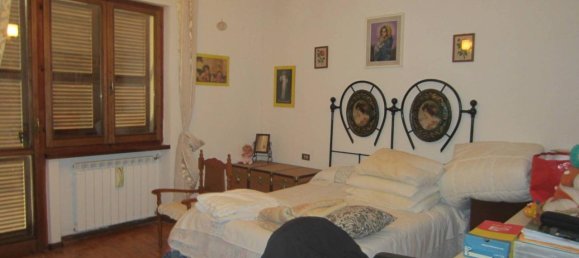 13-salle Villa à Foligno, Italy No. 150471 21