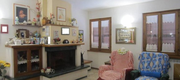 13-salle Villa à Foligno, Italy No. 150471 12