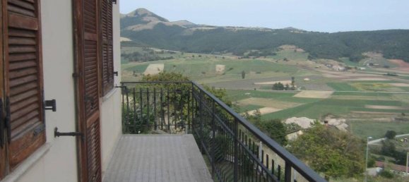 13-salle Villa à Foligno, Italy No. 150471 11