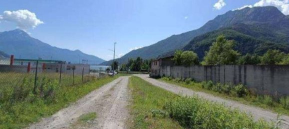 Склад 5700м² в Новате Медзола, Италия № 291488 7